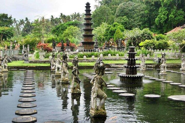 Visite privée de Bali Est Combinez Bali Équitation