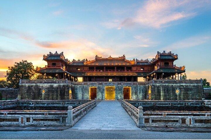 4D3N DA Nang Hoi An Hues kulturella höjdpunkter och natursköna vyer