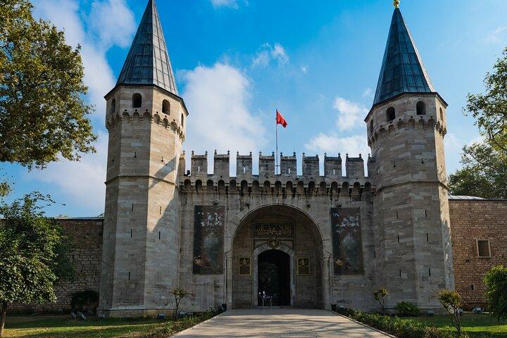 Private Tour Best of Old City: Hagia Sophia,Blue Mosque & Topkapi