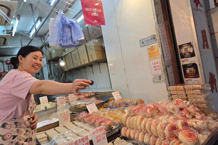 Tour privado de arte e comida personalizada em Hong Kong