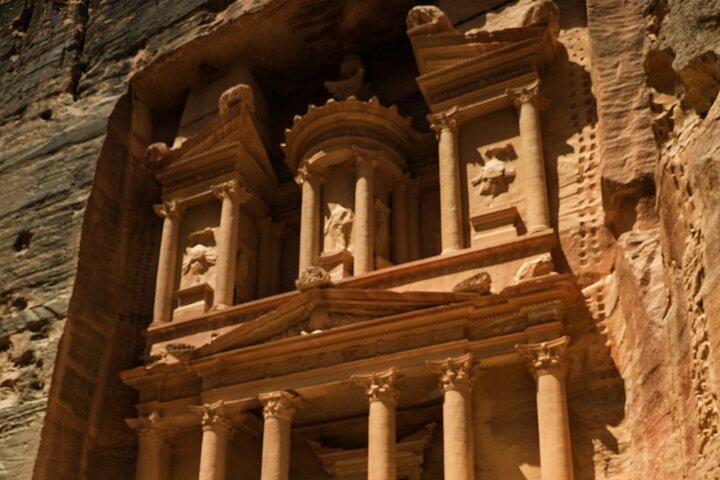 Exclusive 2-Day Petra Adventure from Jerusalem with Private Guide