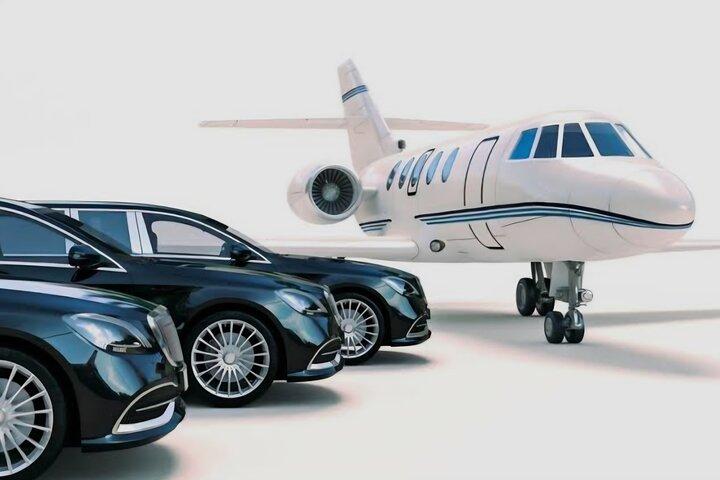 Private Transfer CDG & Orly ↔ Paris & Disneyland | Meet & Greet