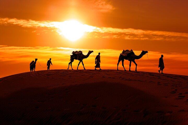 Deserto di Merzouga privato di 4 giorni e campeggio di lusso da Marrakech