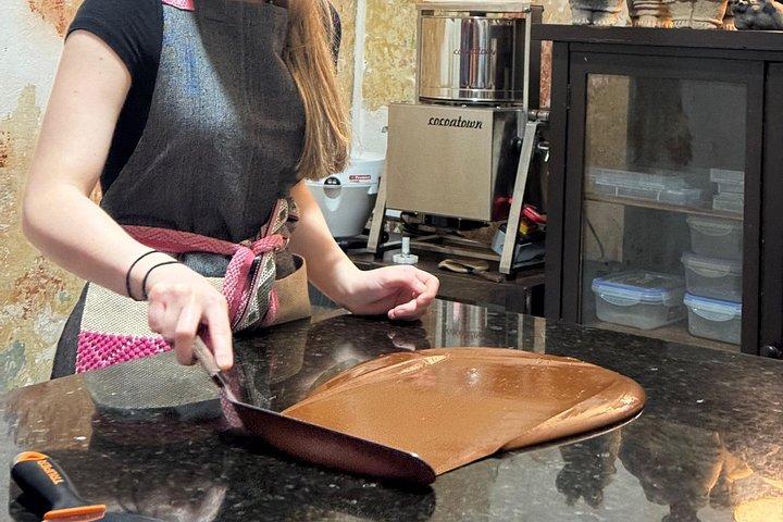 Create your own Oaxacan chocolate bar