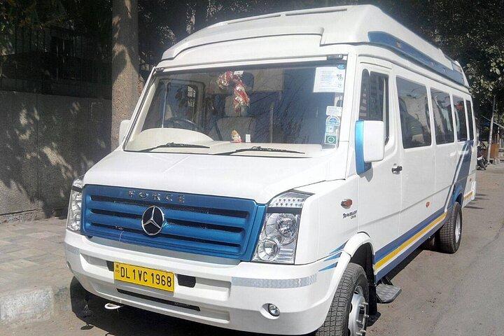 Transfert privé de Jaipur à New Delhi