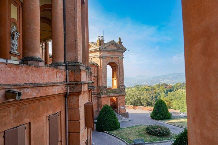 Bologna Guided Tour of the Basilica of San Luca