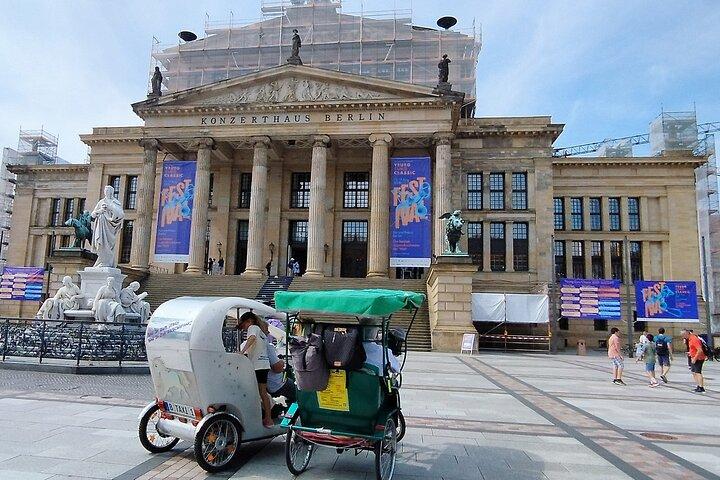 Hasta 6 personas Berlin Rickshaw & Taylor Made (cada uno 2 Pers. máx.)