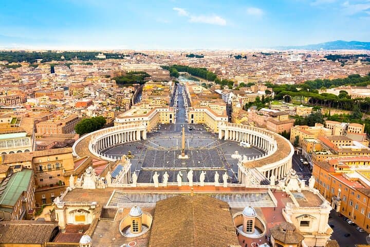 St Peter's Basilica with Audio Guide Fast Access and Papal Tombs