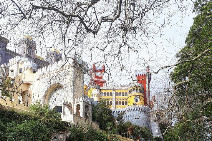 De Lisboa: pequeno grupo Sintra, Pena, Regaleira, Roca & Cascais