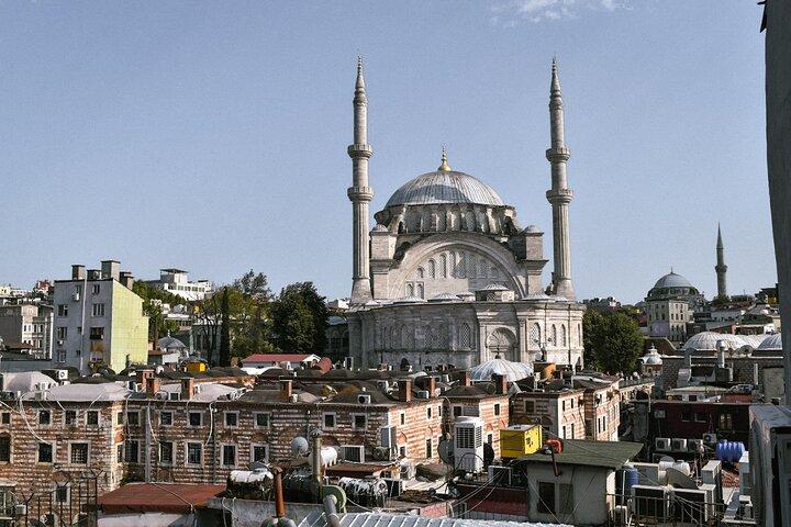 Istanbul Grand Bazaar Från hustak till hemliga passager