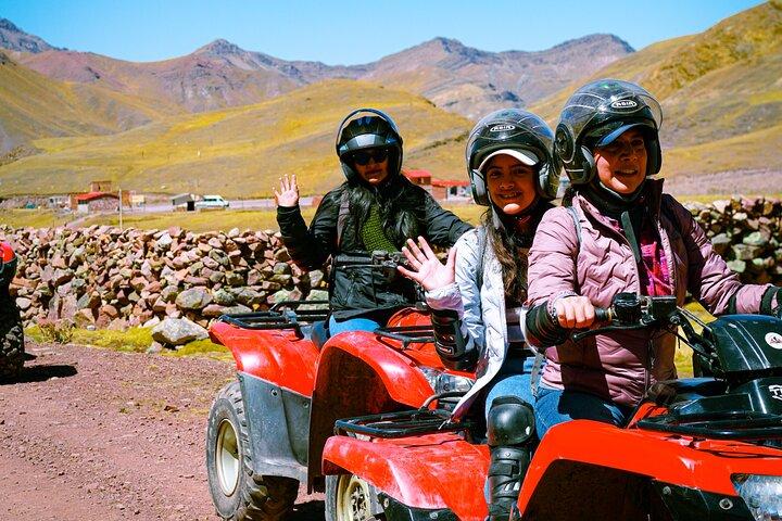 ATV-tur i Rainbow Mountain