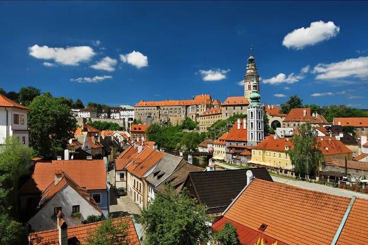Cesky Krumlov und Wachau Donautal Tour ab Wien