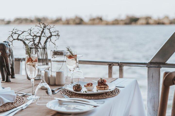 Zambesi Origins Dinner Cruise, Cascate Vittoria