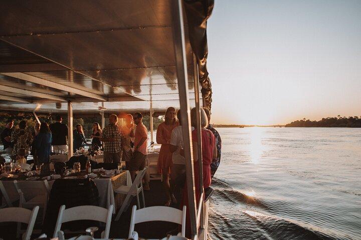 Zambesi Origins Dinner Cruise, Cascate Vittoria