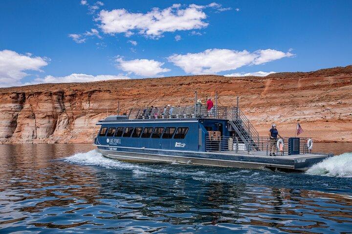 Hoteller i nærheden af Glen Canyon's Scenic Dam Cruise