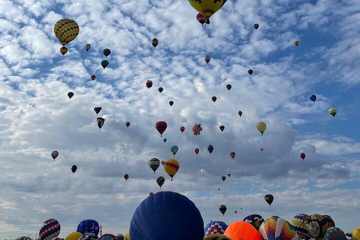 Eternal Experience : Balloon flight + breakfast + tour from CDMX