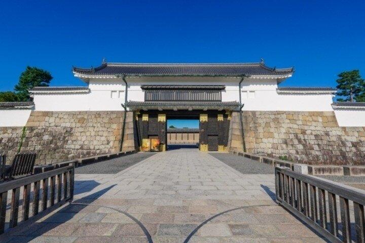 京都：二条城世界遺産ガイドツアー（入場料込み）