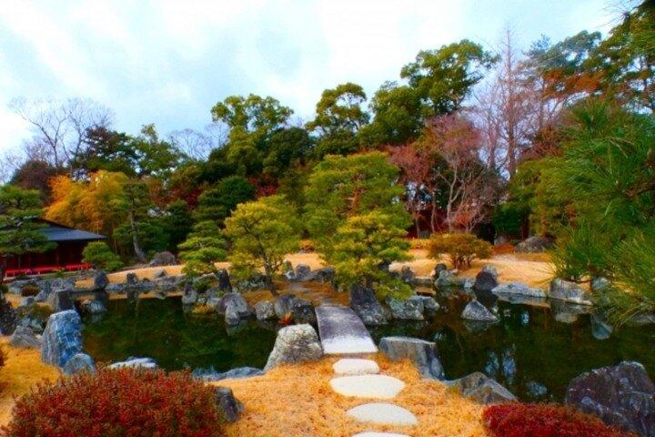 京都：二条城世界遺産ガイドツアー（入場料込み）