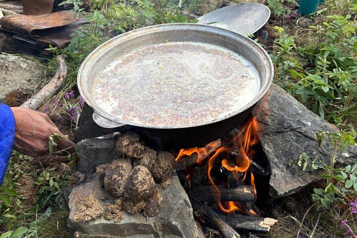 Excursão de dia a cavalo Wild Tea Making Experience