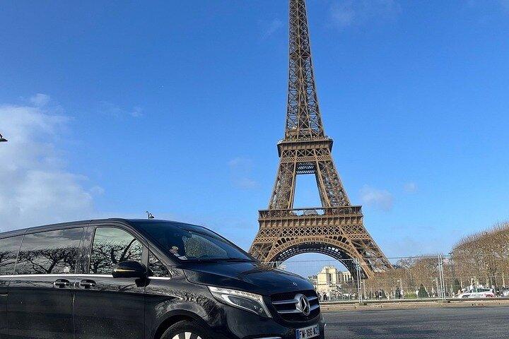 Disneyland Paris Private Transportation Experience