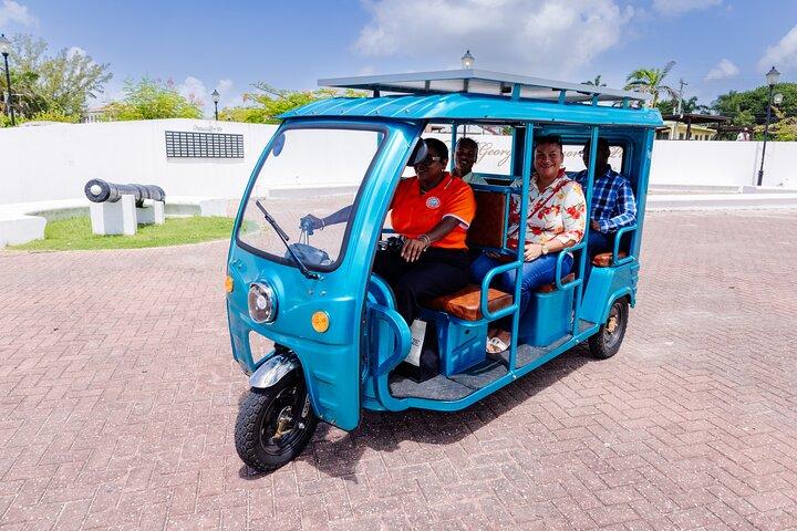 Art et contes TukTuk Tour Belle ville de Belize