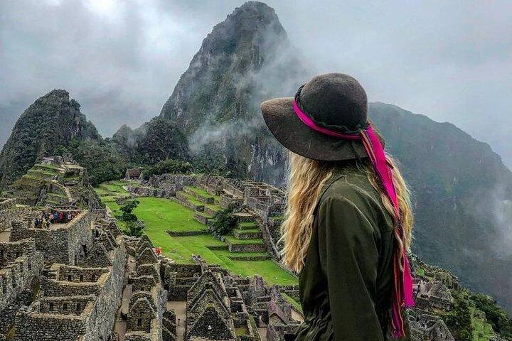 Cusco 6D Sacred Valley Machu Picchu and Night in Domes