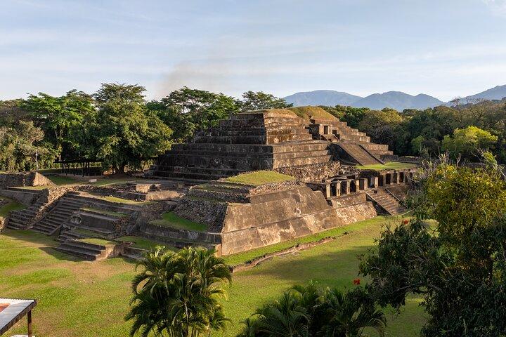 Visite du patrimoine maya : Joya de Cerén UNESCO Site & Tazumal Ruins