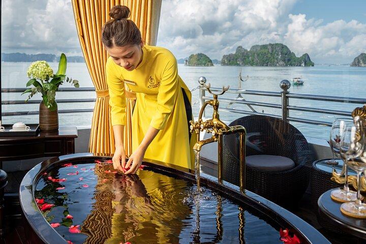 Halong Bay 2D1N lyxtur på Athenakryssning från Hanoi