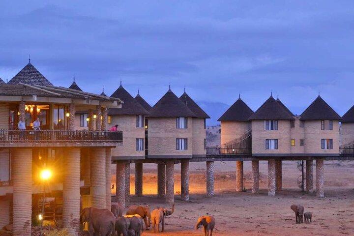 4 Dias Amboseli Taita Hills Salt Lick e Tsavo East Safari