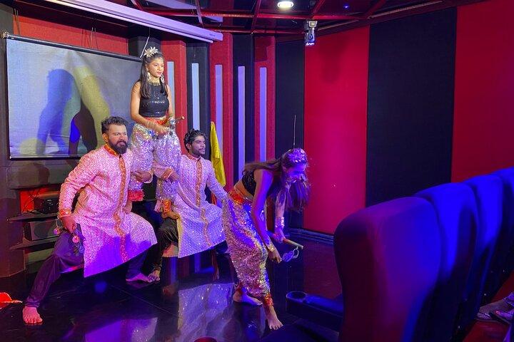 Bollywood Behind-the-Scenes-Tour