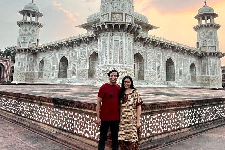 Taj Mahal, Agra Fort & Baby Taj Tour da Delhi con pasto