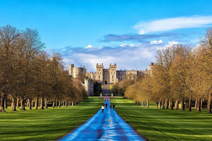 Private Tagestour nach Stonehenge und Windsor Castle