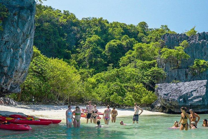 サムイ島：ビッグボートでアントン国立海洋公園へ日帰り旅行