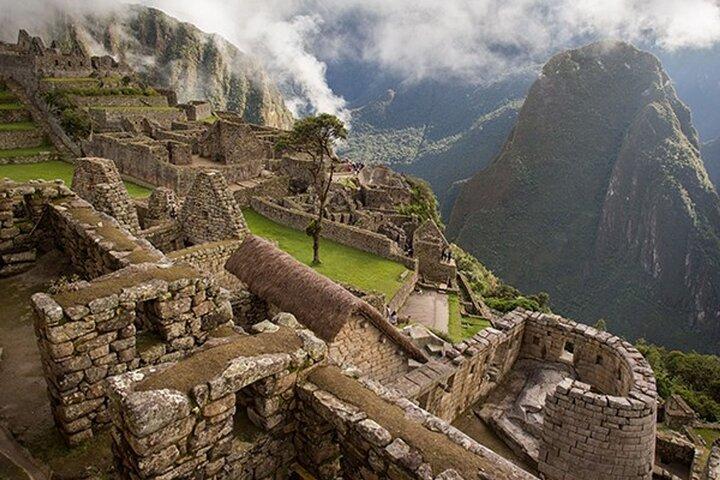 Entrada a Machu Picchu y Ascenso a Huayna Picchu