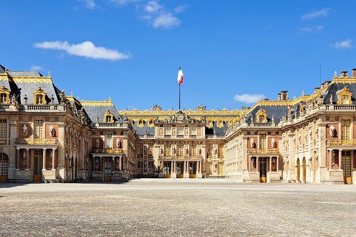 Paris City Pass - Louvre, Torre Eiffel, Versailles e 25 + attrazioni