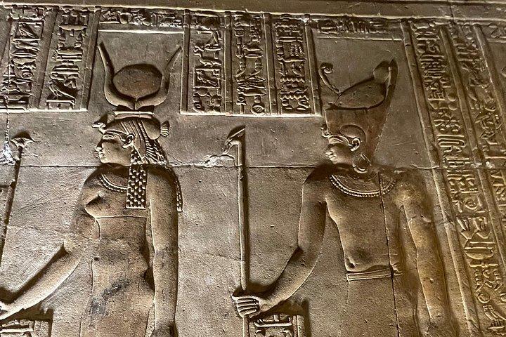 Meio dia privado no Templo Dendera de Luxor