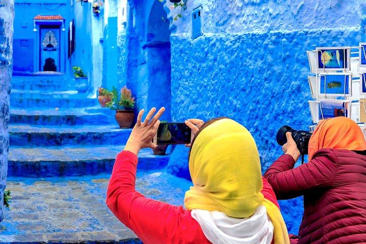 From Marrakesh : 5 Days Tour to Chefchaouen and Merzouga Desert
