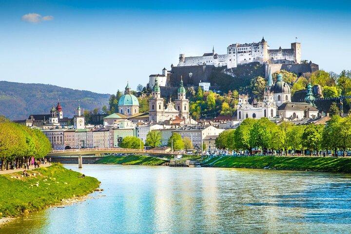 Visite privée de Vienne à Melk Hallstatt Salzbourg