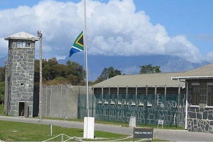 Robben Island and Table Mountain Guided Tour with Ferry Ticket.
