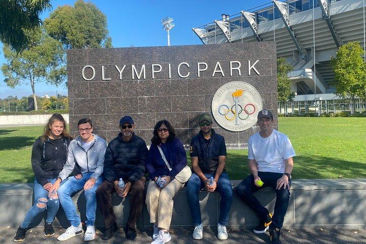 Melbourne Sports Walking Tour
