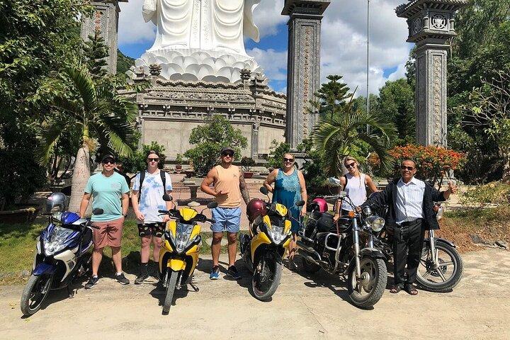 Aventura en moto de 2 días desde Nha Trang a Da Lat