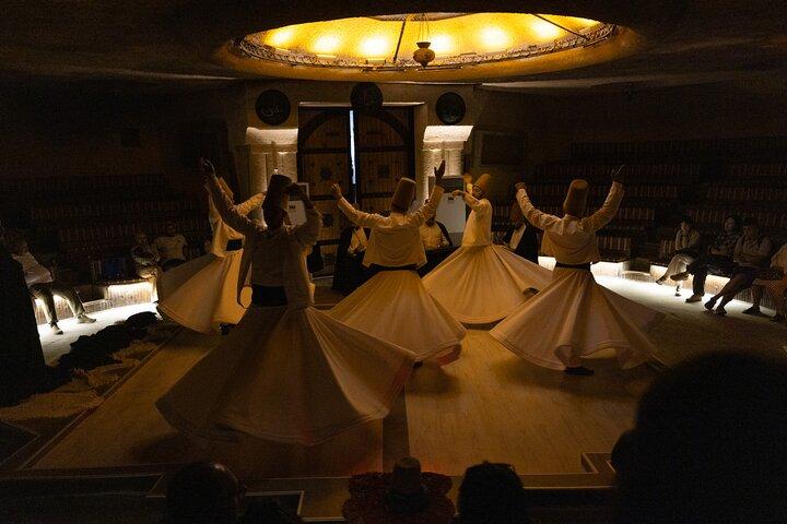 Cappadocia Whirling Dervishes: Cerimônia Sema e Guia Áudio