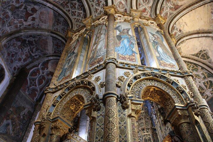 Lisbon : テンプル騎士団レガシーとトマールツアー