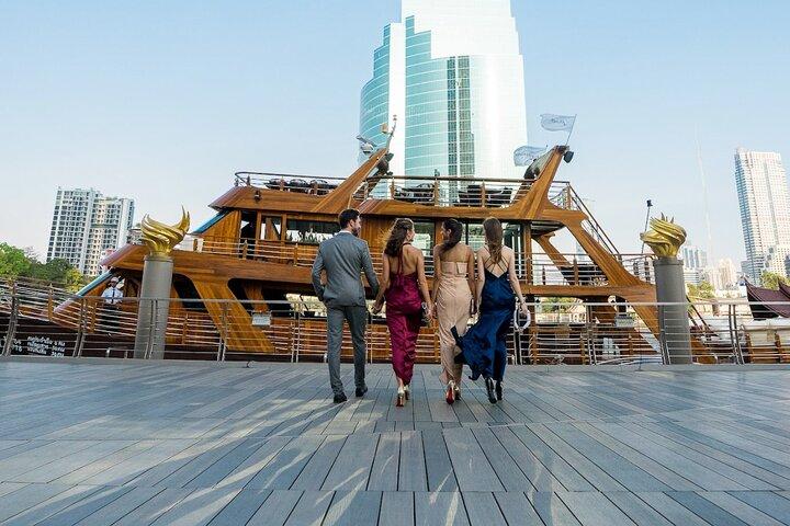 Pruek Luxury Bangkok Dinner Cruise no Rio Chao Phraya