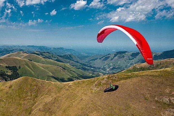 Marrakech Adventure: Paragliding, Camel Ride & Breakfast