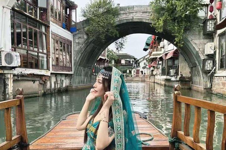 Shanghai Zhujiajiao water town&Bund excursión de medio día (Privado/Grupo)