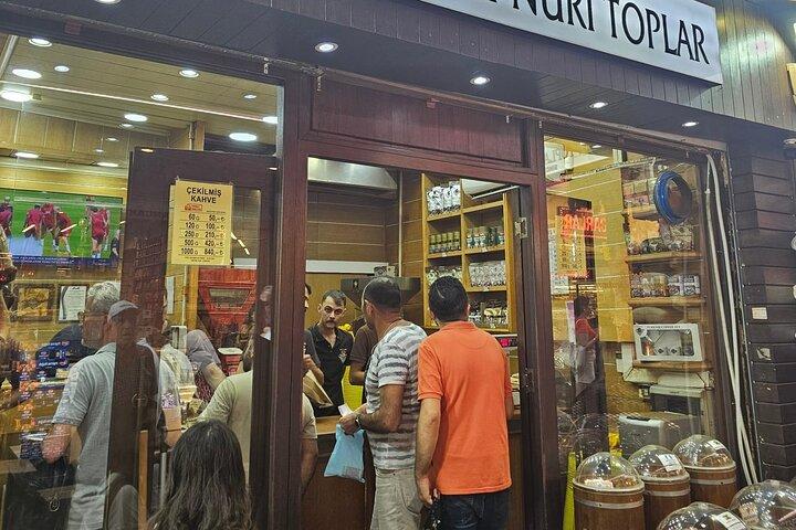 Shopping Therapy in old Bazaars