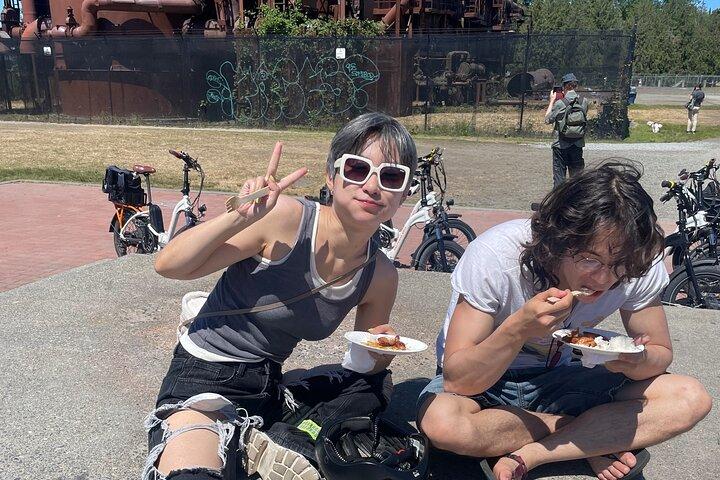 ロペス・アルト健治キュレーションによるebikeとEat Seattle Food Tour