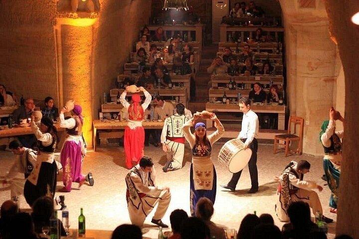 Turkse Nachtshow in Cappadocië