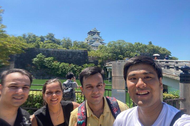 Osaka Full-day privétour met kasteel, tempel en lunch
